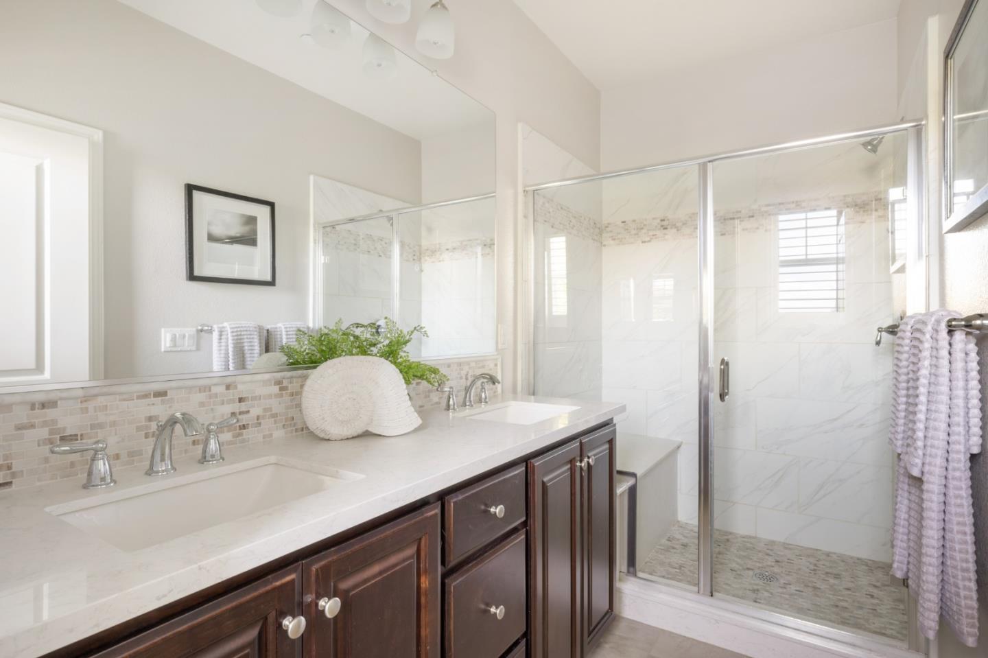 Photo #17: ML82045034 Listing: Photo #17