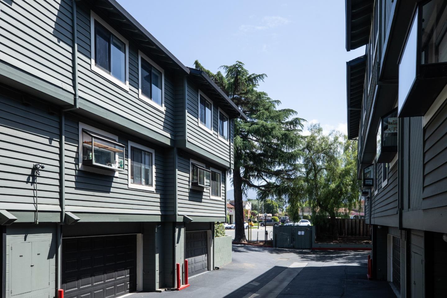 Photo #24: ML82045036 Listing: Photo #24