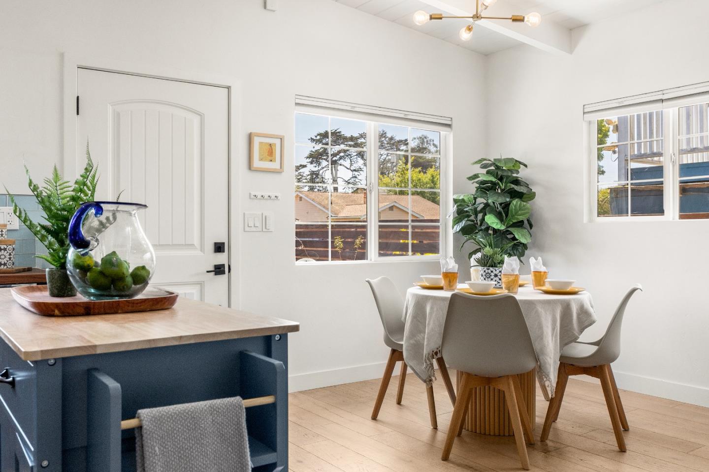 522 Laverne Avenue, Aptos, CA, 95003