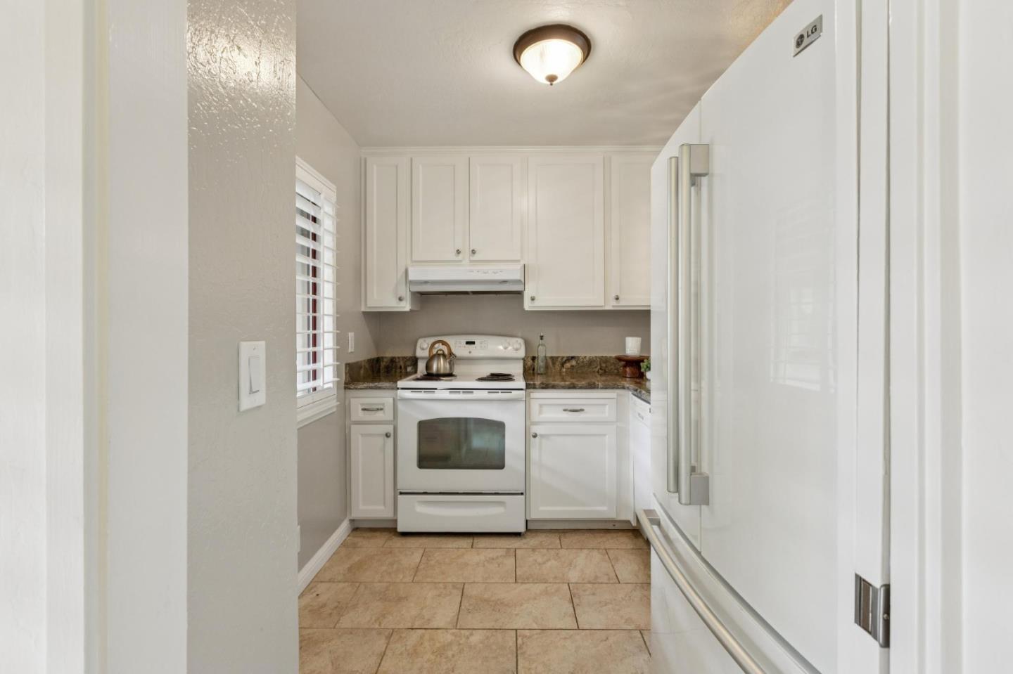 Photo #5: ML82045049 Listing: Photo #5