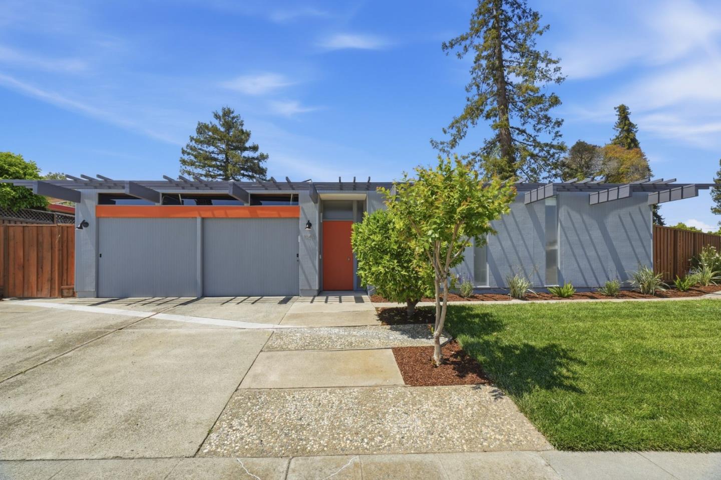 Front Image Thumbnail for ML82045053