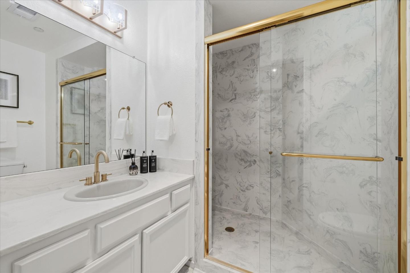 Photo #21: ML82045064 Listing: Photo #21