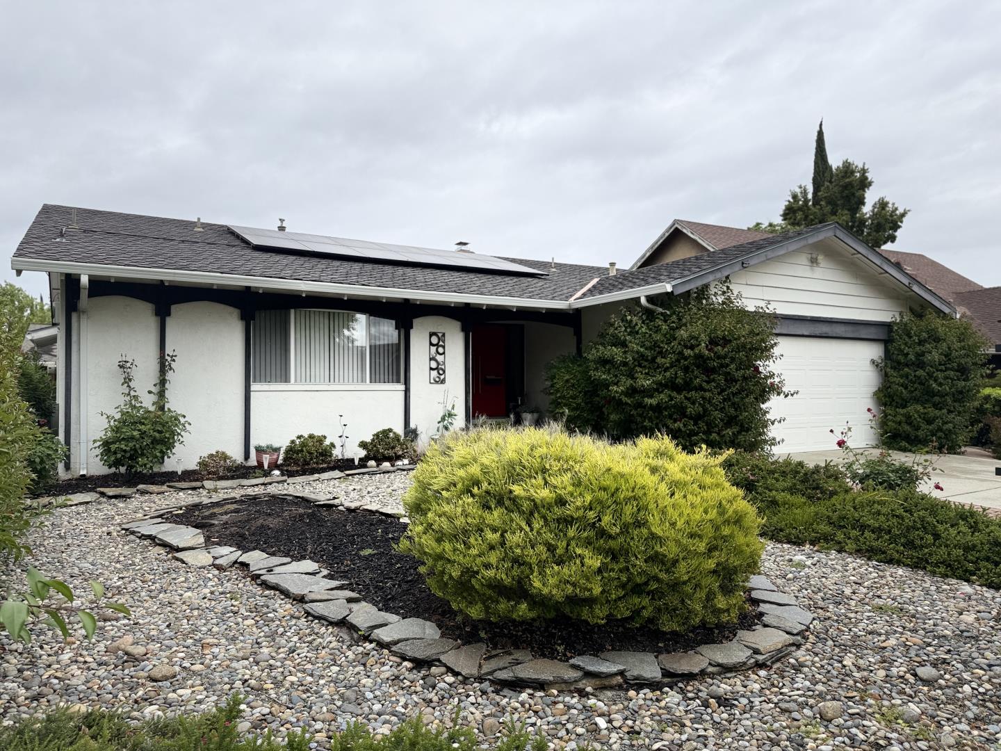 Front Image Thumbnail for ML82045066