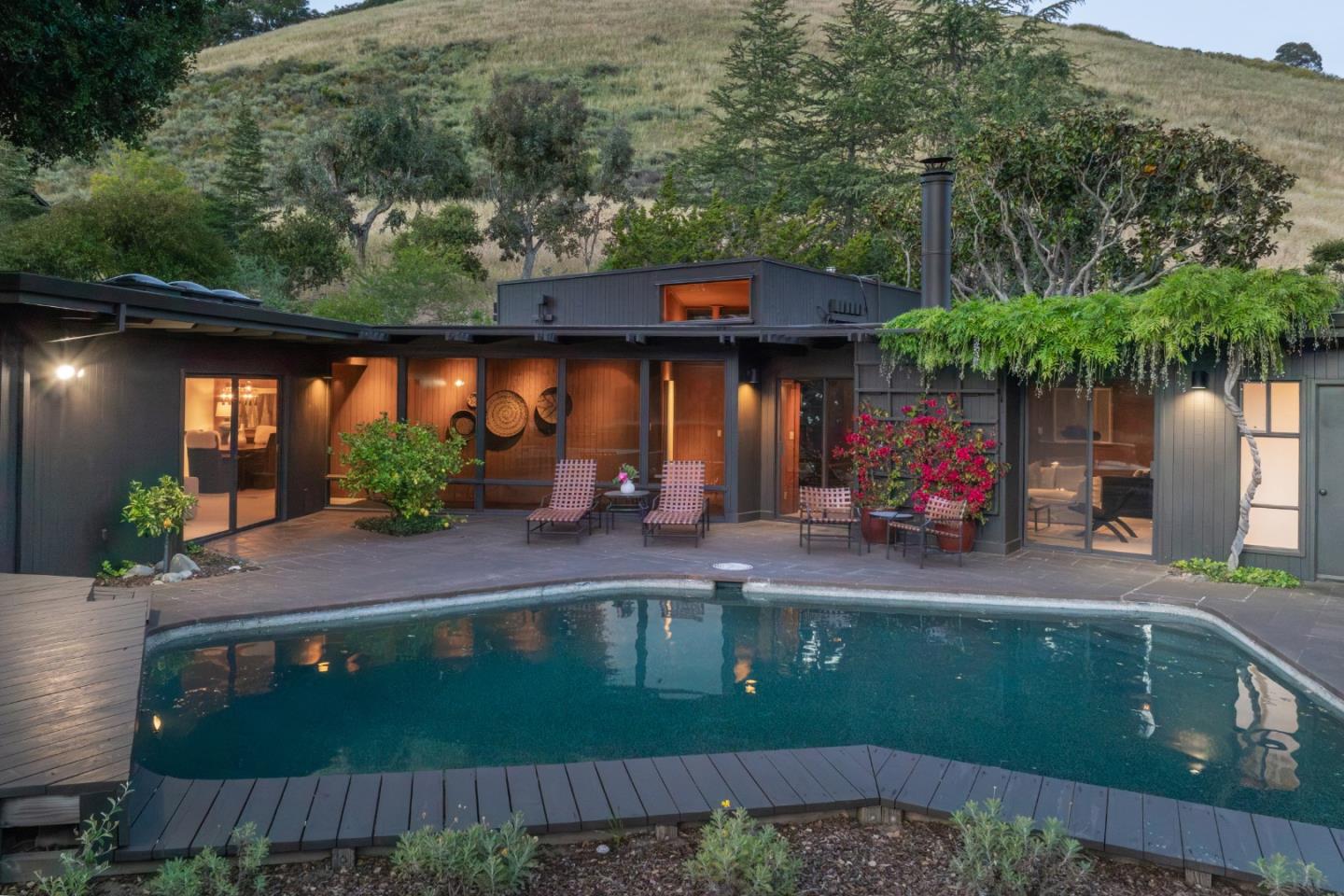 Front Image Thumbnail for ML82045069