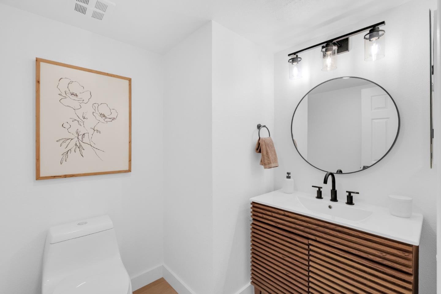 Photo #15: ML82045077 Listing: Photo #15