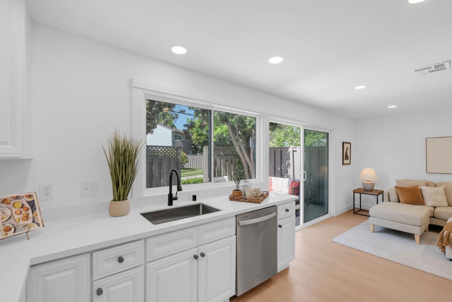 Photo #8: ML82045077 Listing: Photo #8