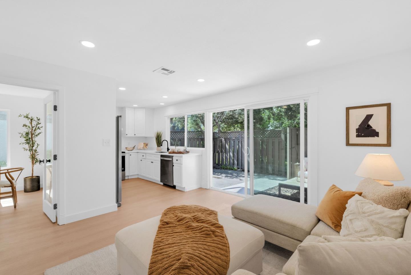 Photo #9: ML82045077 Listing: Photo #9