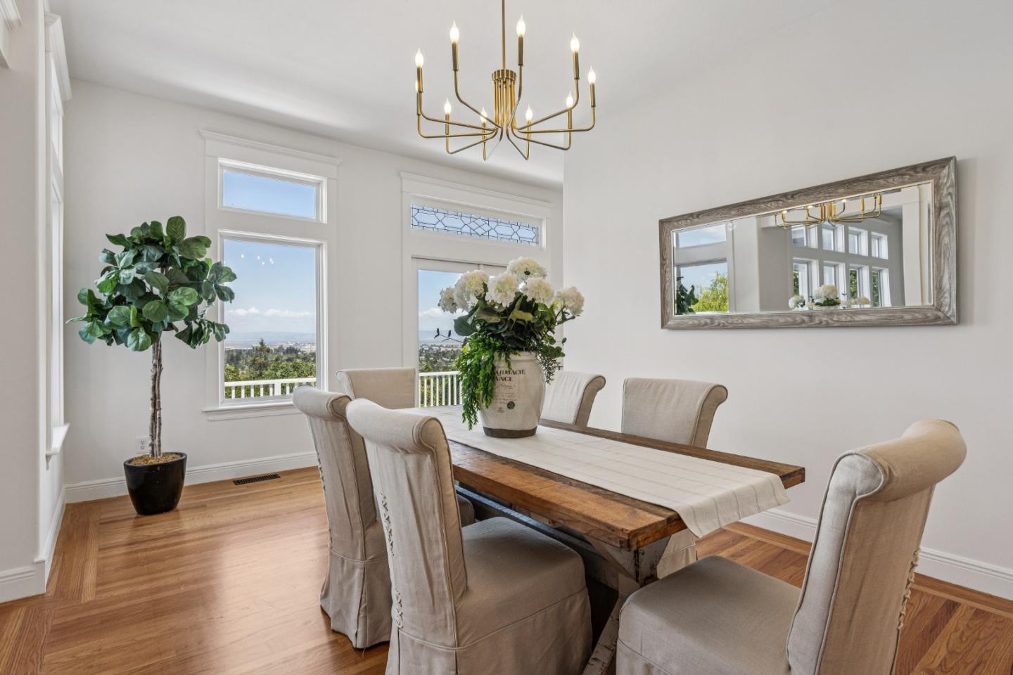 853 Vista Drive, Redwood City, CA, 94062