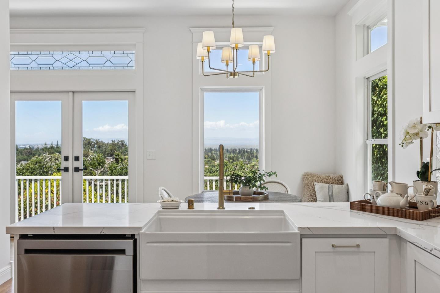 853 Vista Drive, Redwood City, CA, 94062
