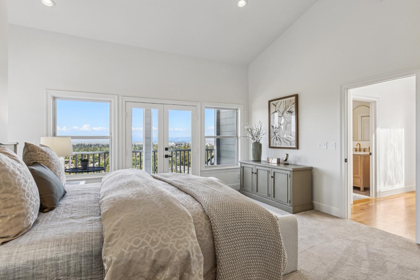 853 Vista Drive, Redwood City, CA, 94062