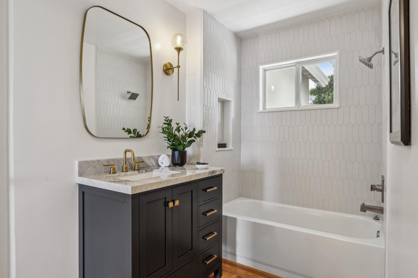 853 Vista Drive, Redwood City, CA, 94062
