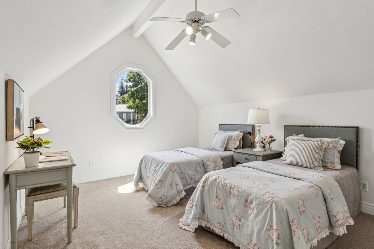 853 Vista Drive, Redwood City, CA, 94062