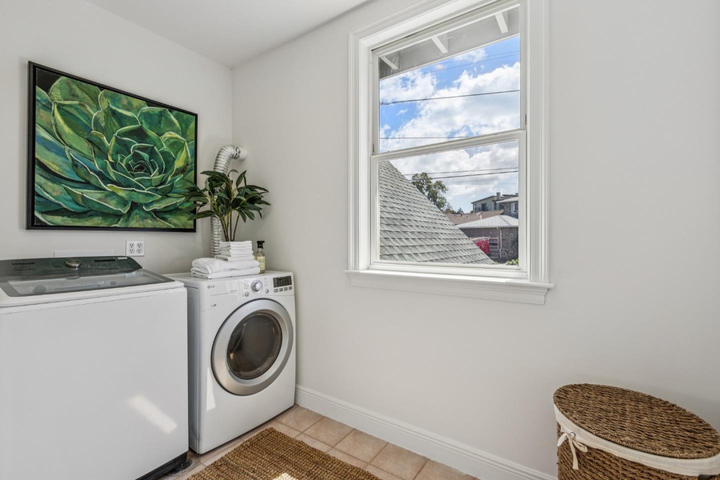 853 Vista Drive, Redwood City, CA, 94062