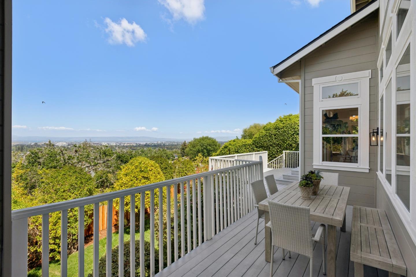 853 Vista Drive, Redwood City, CA, 94062
