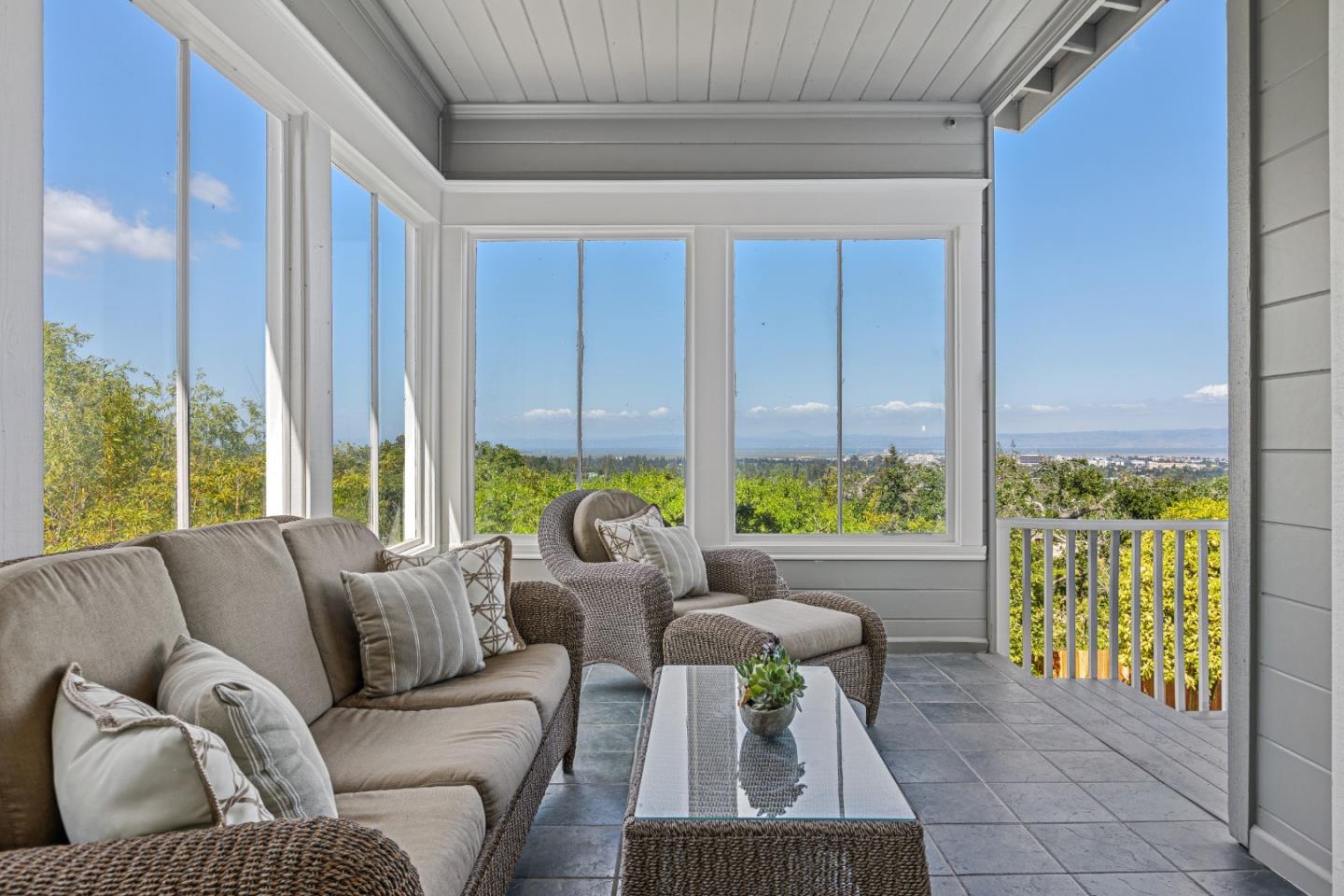 853 Vista Drive, Redwood City, CA, 94062