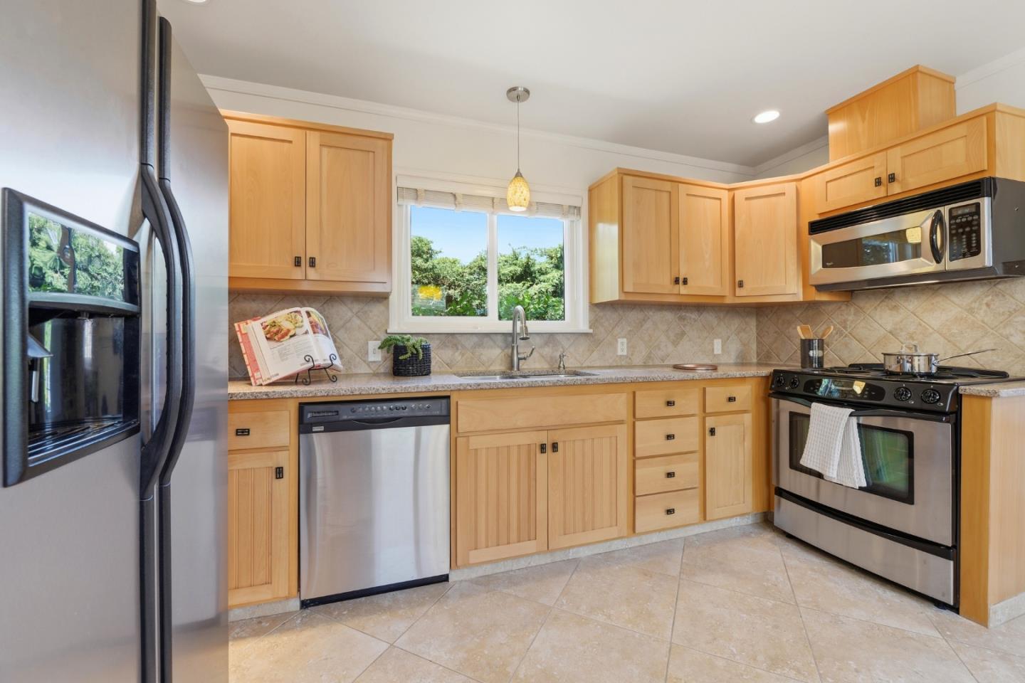 416 Middle Road, Belmont, CA, 94002