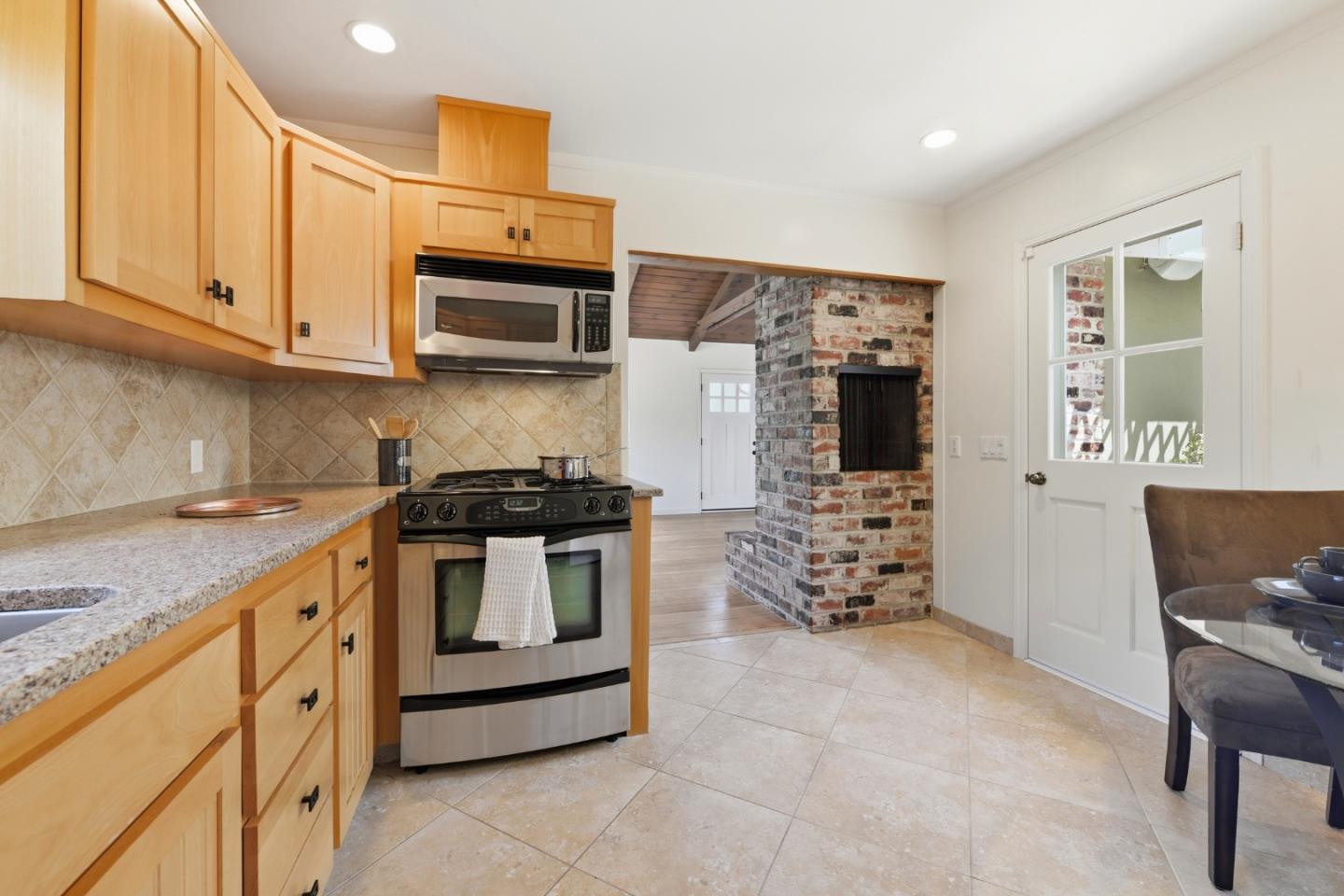 416 Middle Road, Belmont, CA, 94002