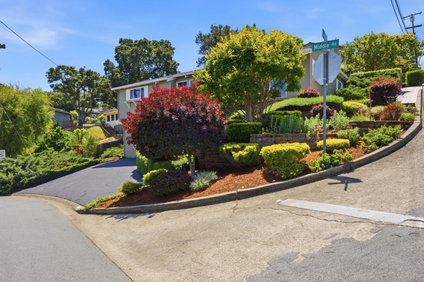 416 Middle Road, Belmont, CA, 94002