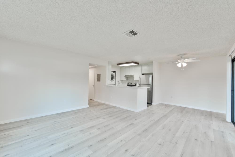 Photo #7: ML82045104 Listing: Photo #7