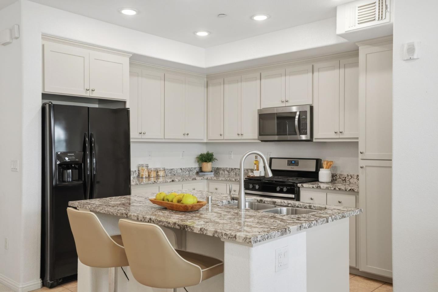 Photo #1: ML82045109 Listing: Photo #1