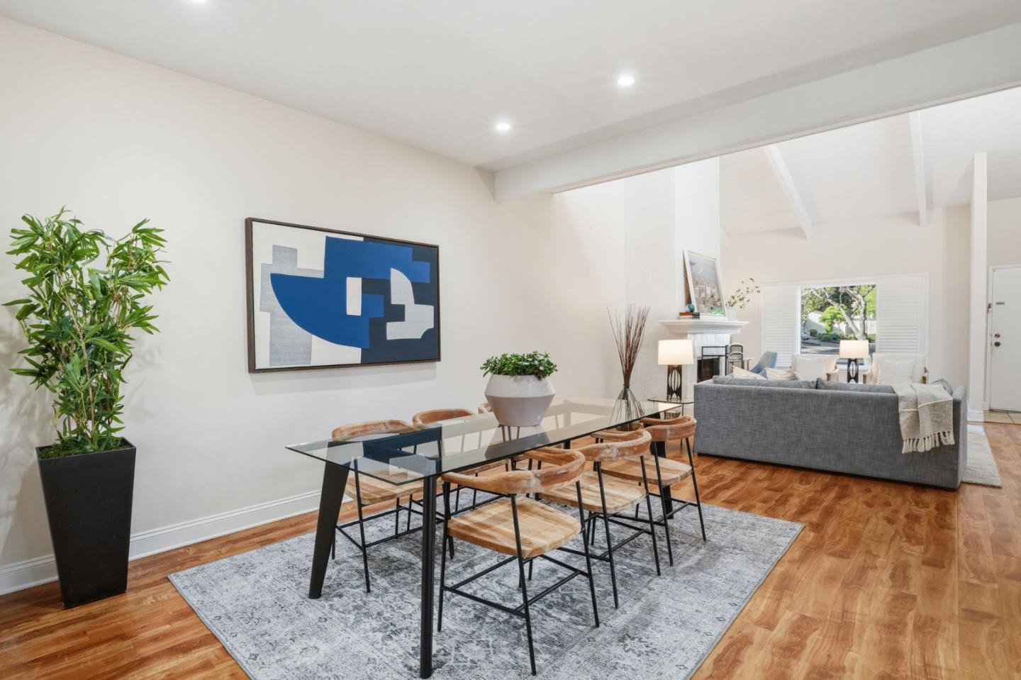 Photo #11: ML82045112 Listing: Photo #11