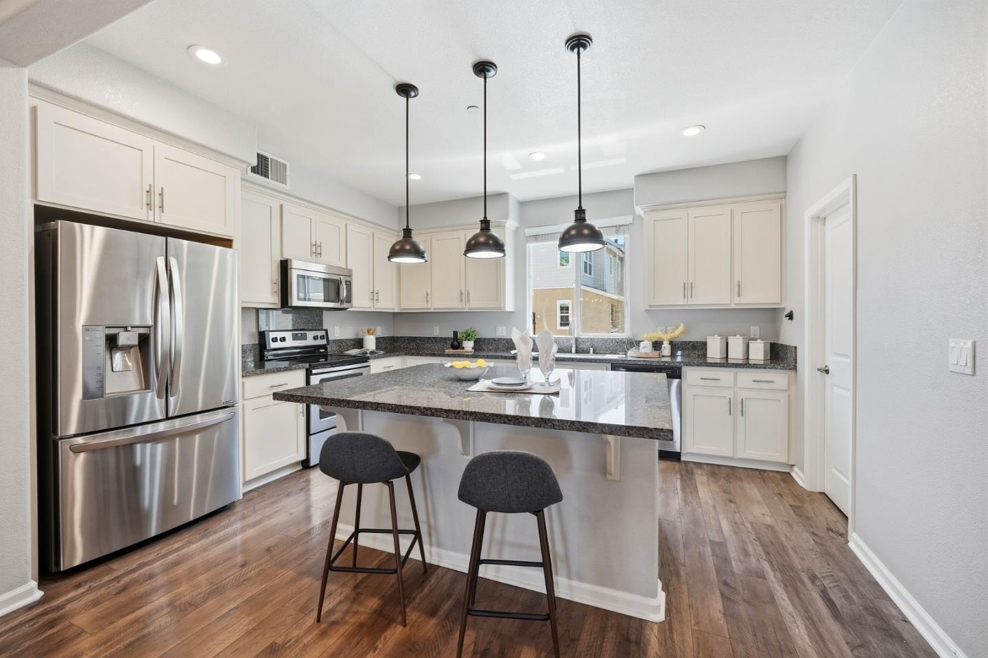 Photo #10: ML82045115 Listing: Photo #10
