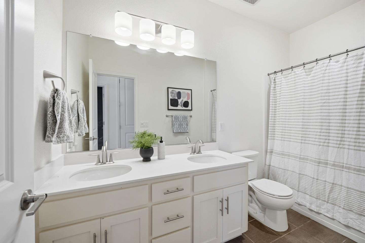Photo #23: ML82045115 Listing: Photo #23
