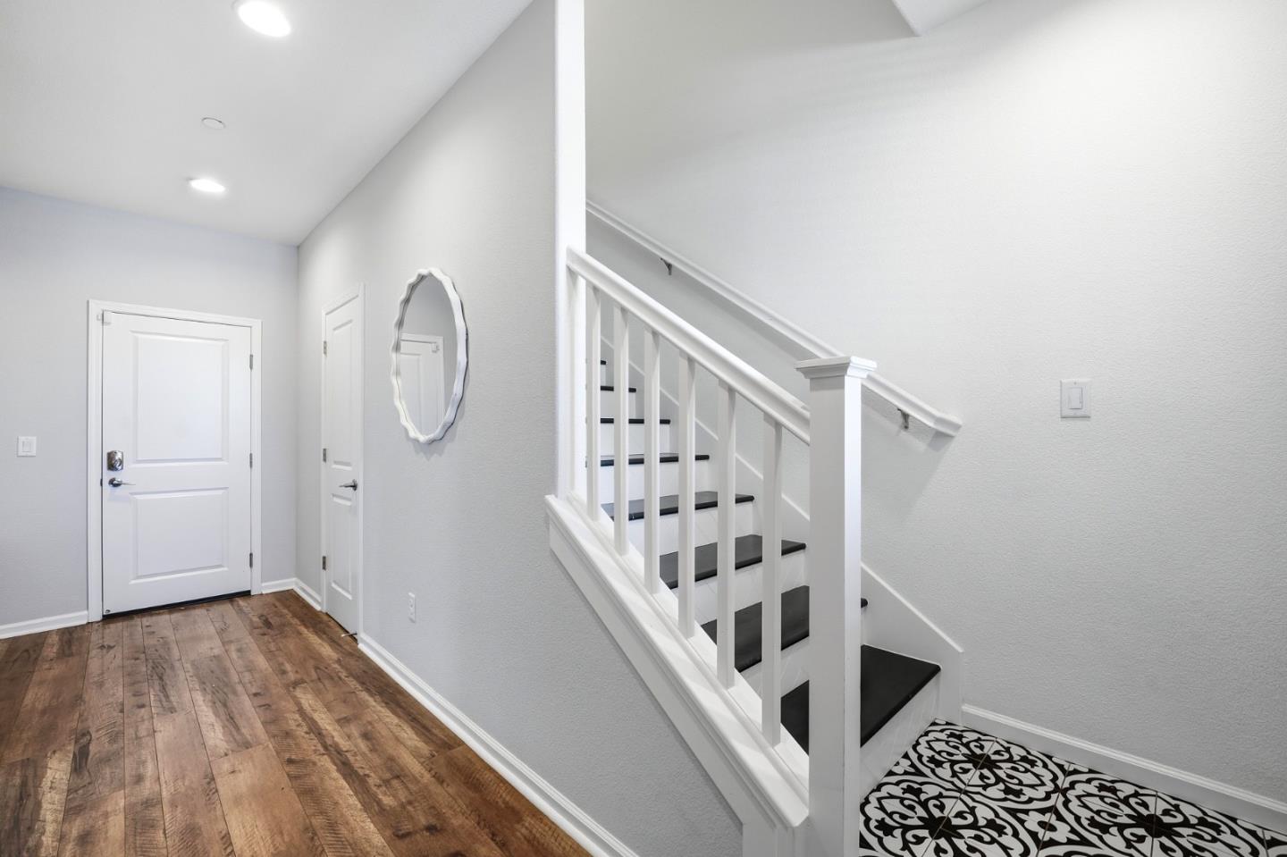 Photo #8: ML82045115 Listing: Photo #8
