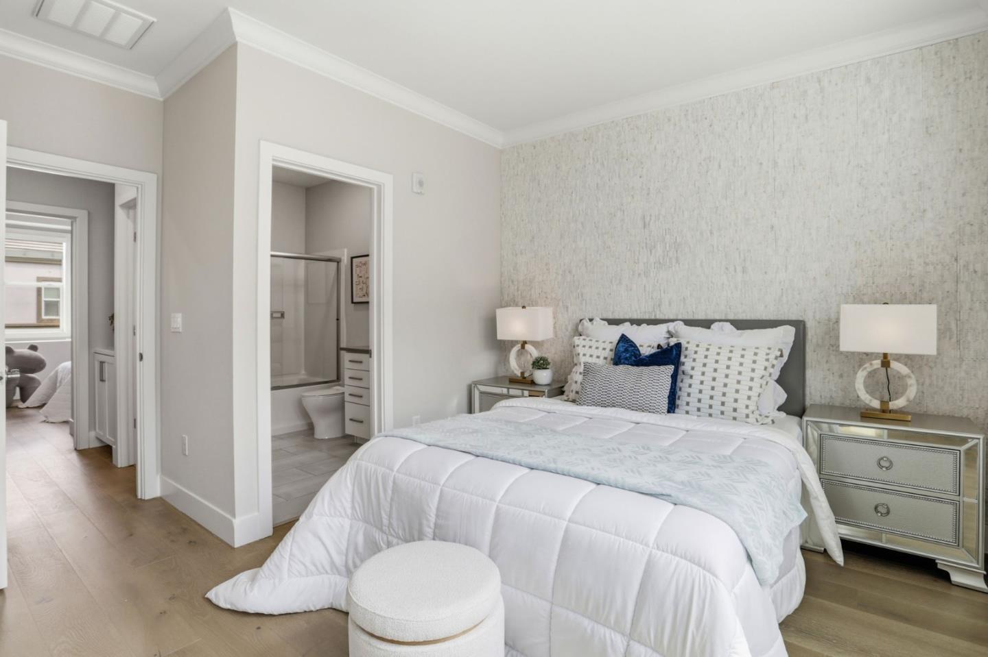 Photo #10: ML82045130 Listing: Photo #10