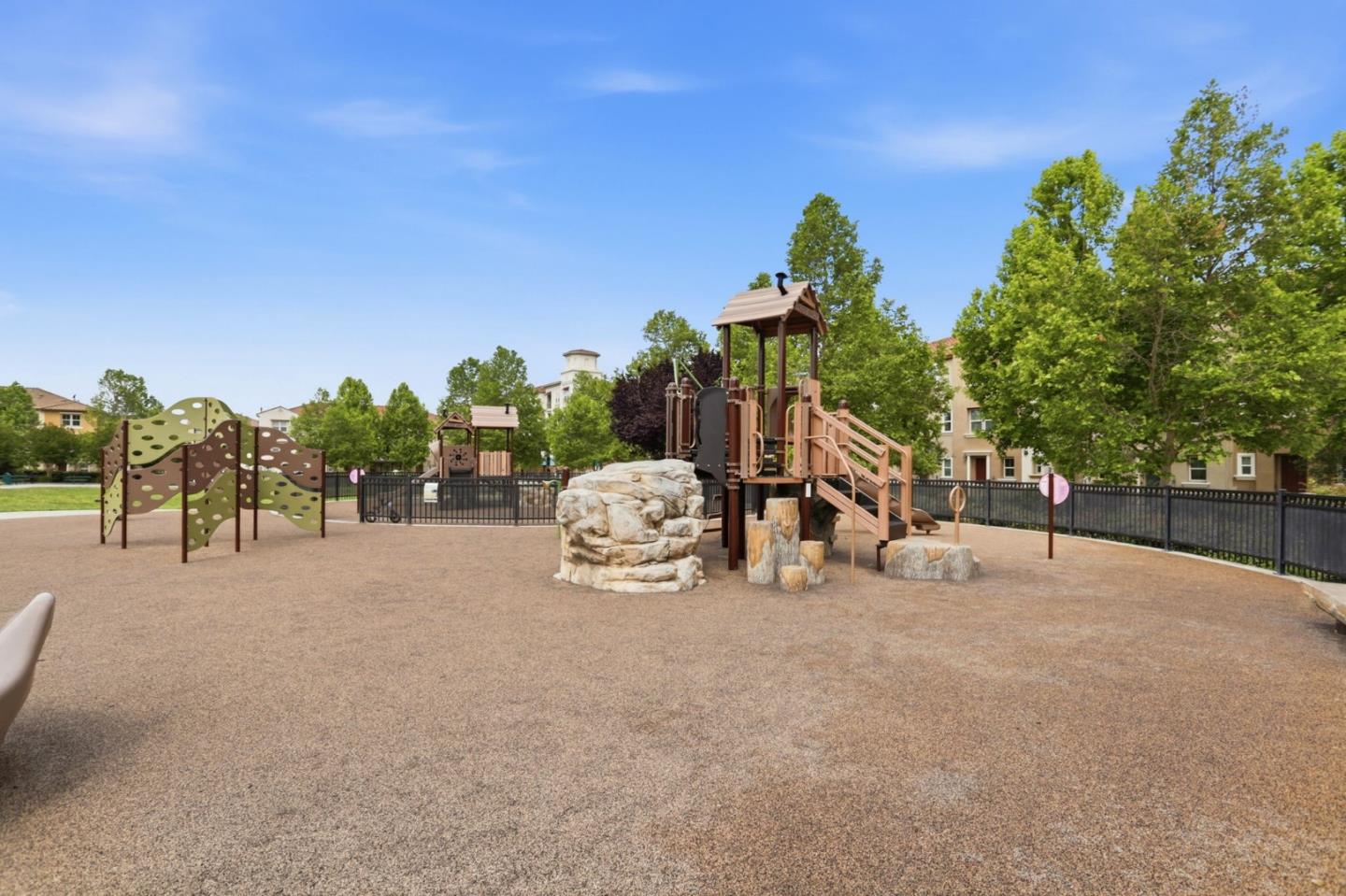 Photo #20: ML82045130 Listing: Photo #20