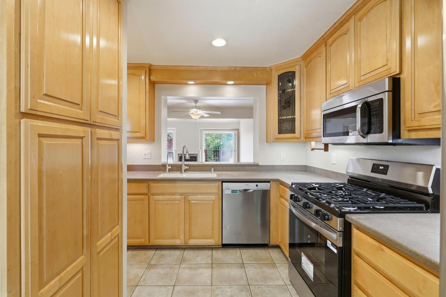Photo #9: ML82045131 Listing: Photo #9