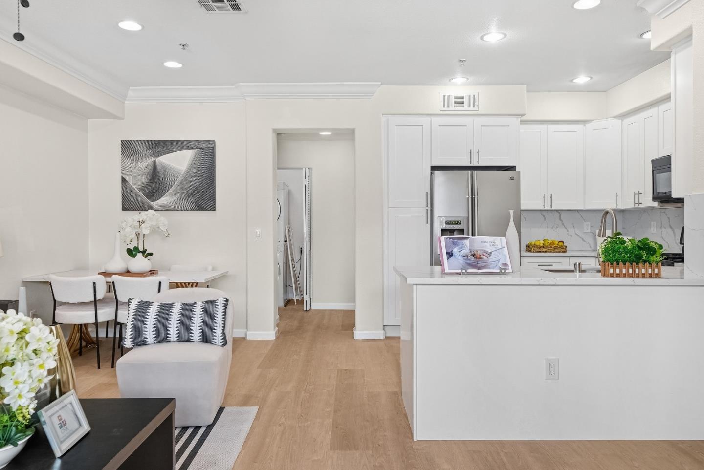 Photo #17: ML82045152 Listing: Photo #17