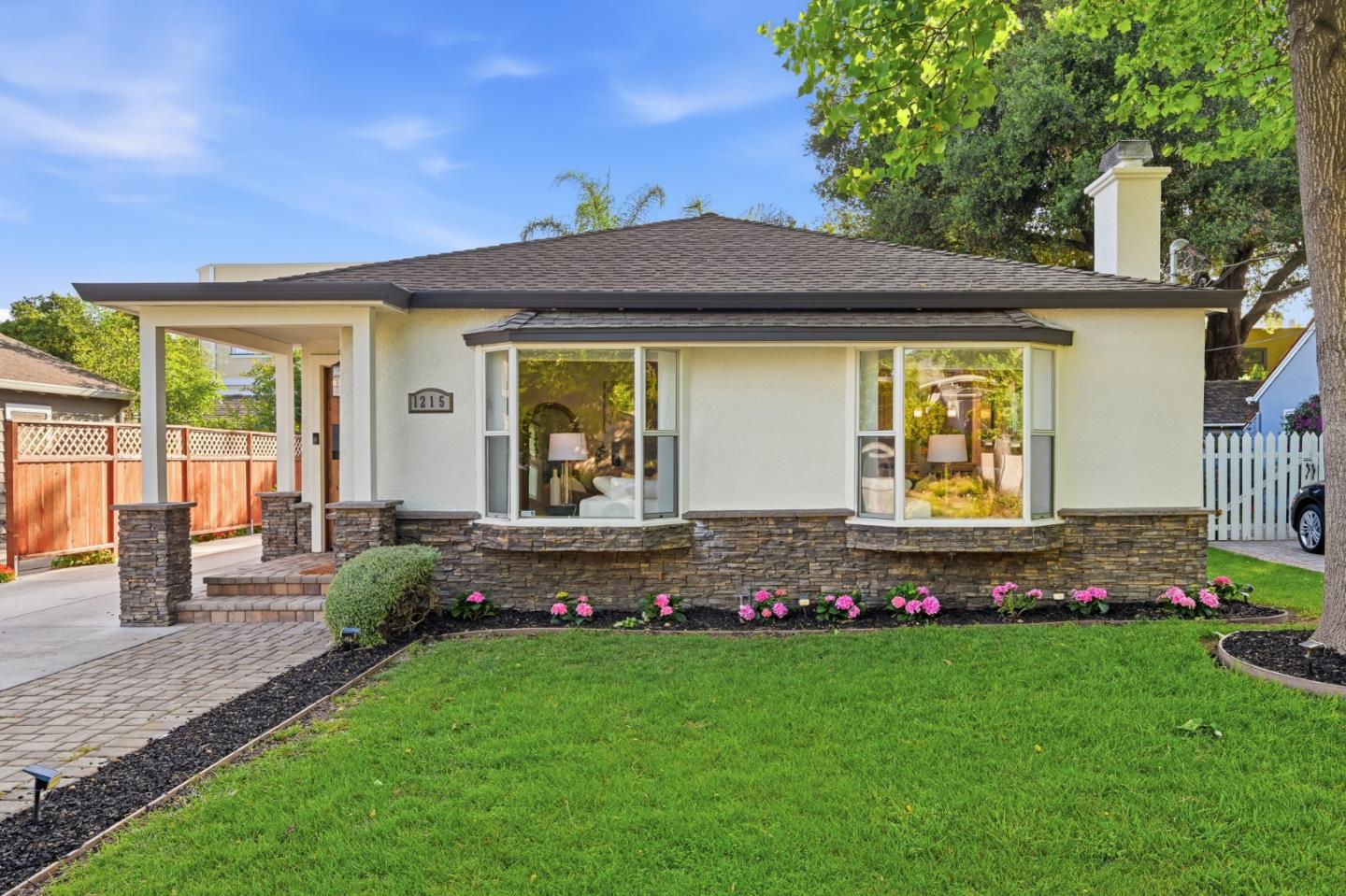 Front Image Thumbnail for ML82045165