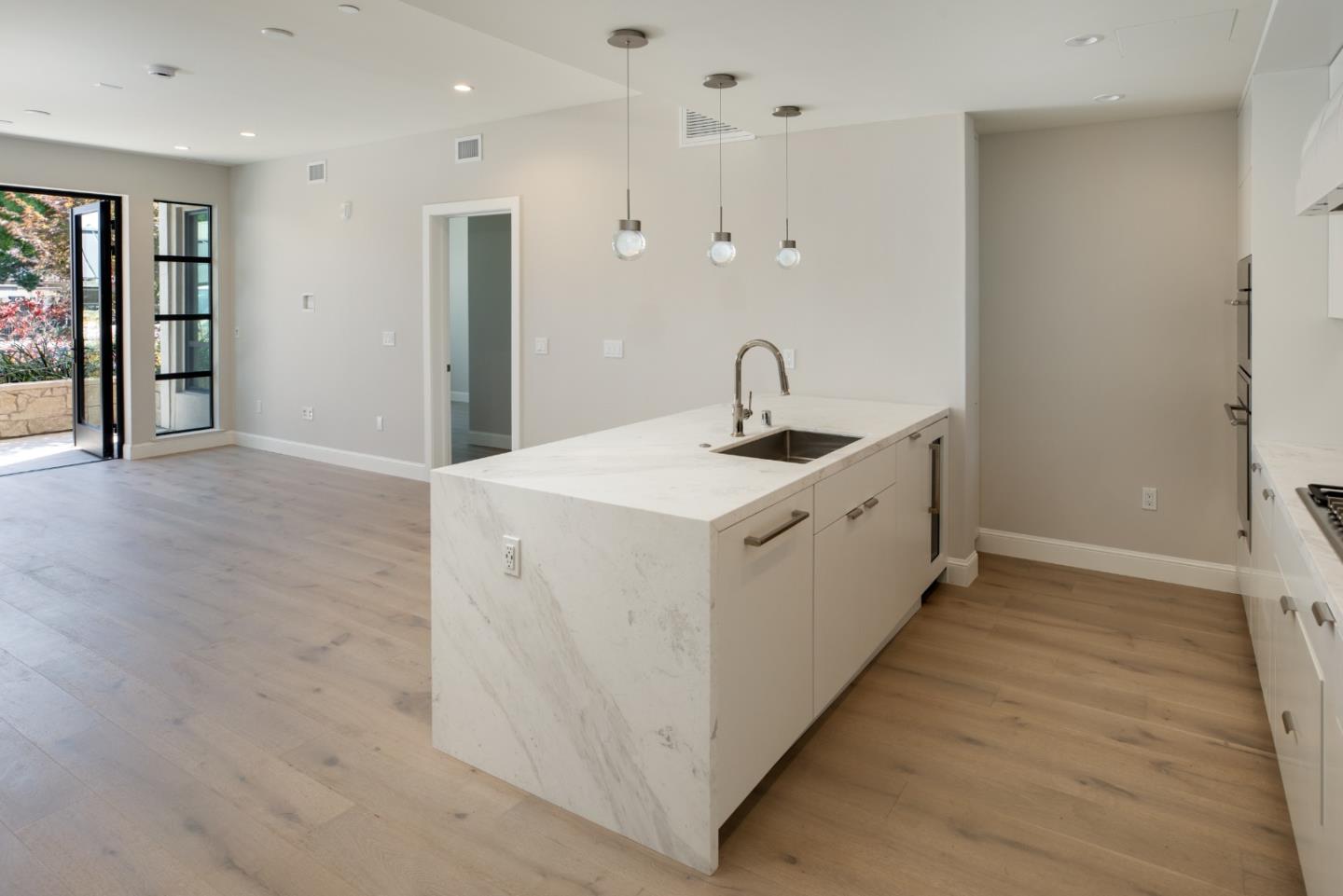 Photo #4: ML82045174 Listing: Photo #4