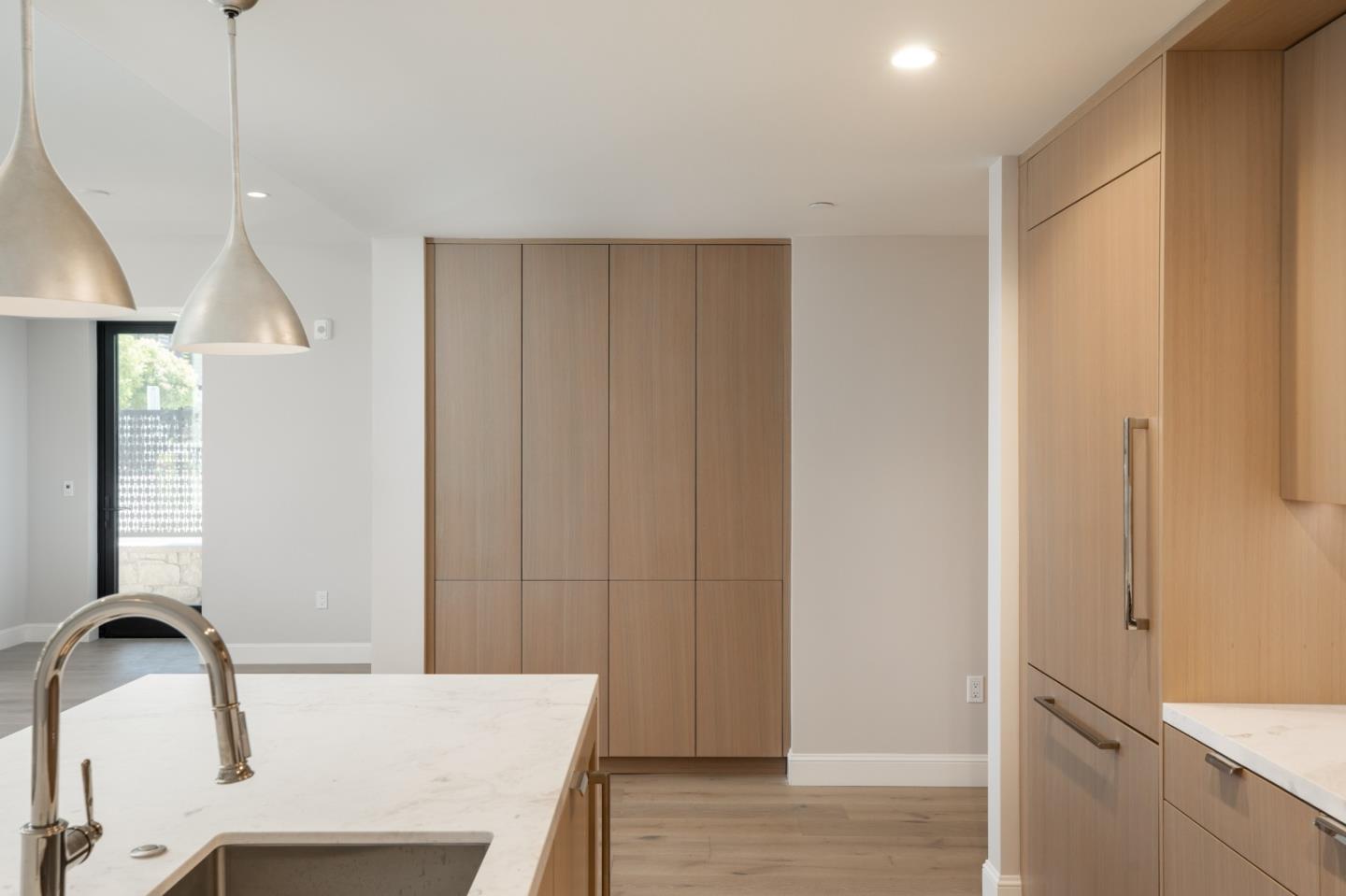 Photo #4: ML82045178 Listing: Photo #4