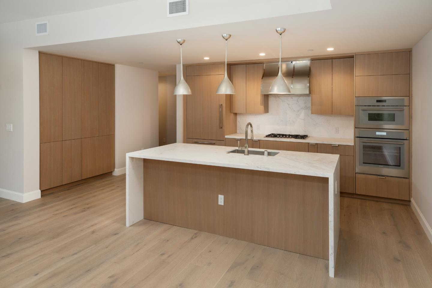 Photo #6: ML82045178 Listing: Photo #6