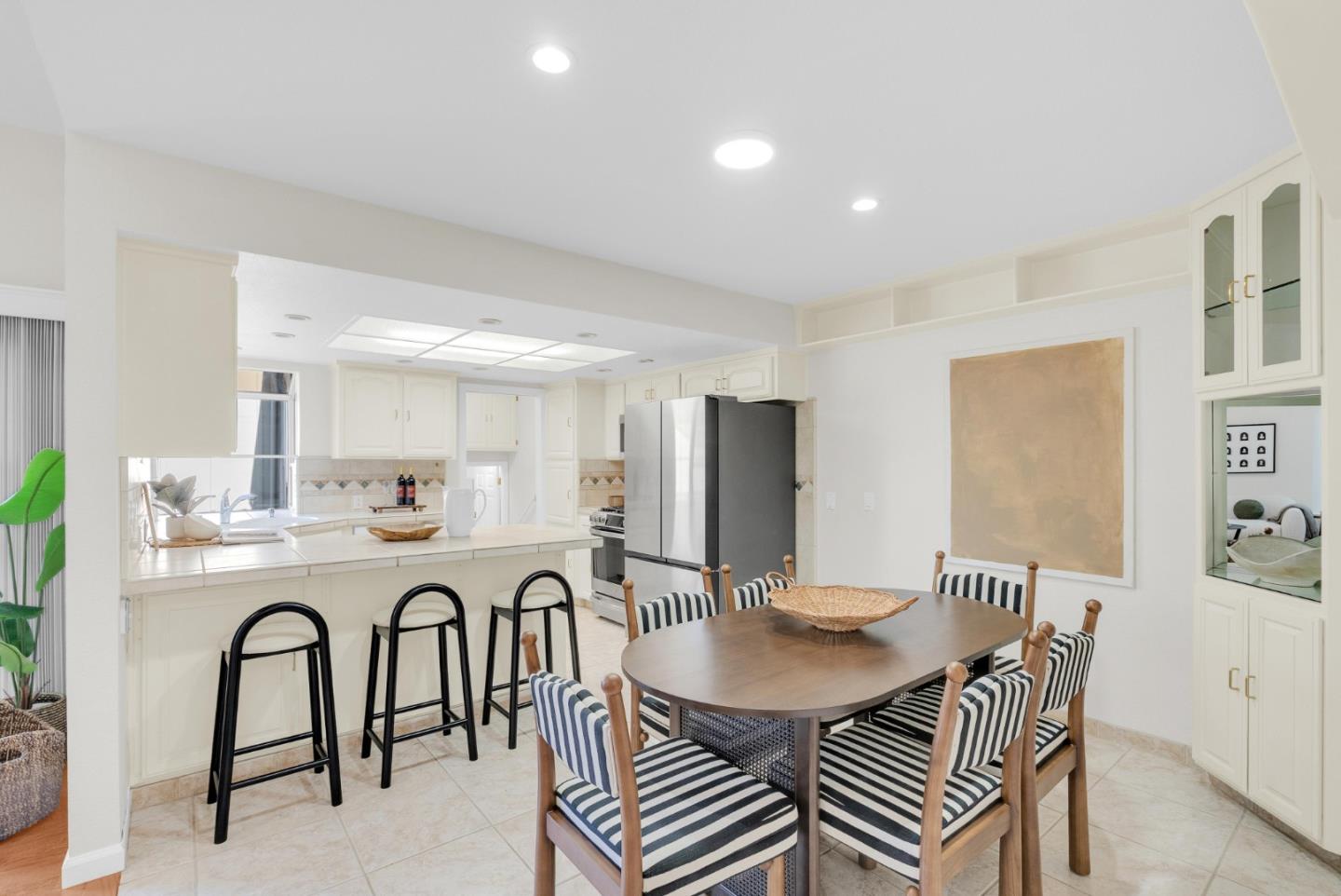 Photo #6: ML82045180 Listing: Photo #6