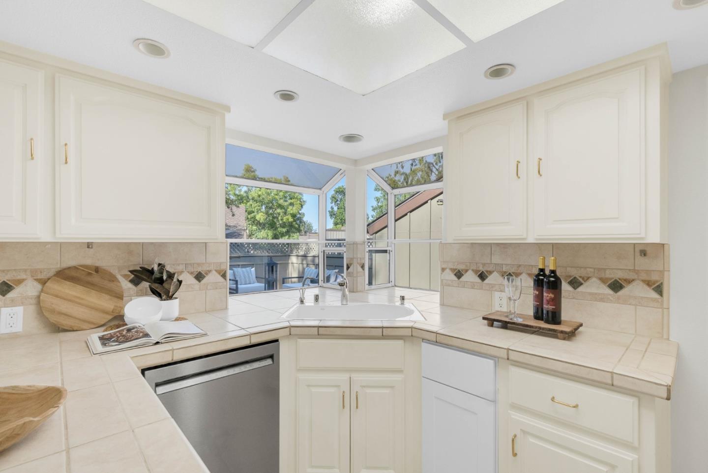 Photo #9: ML82045180 Listing: Photo #9