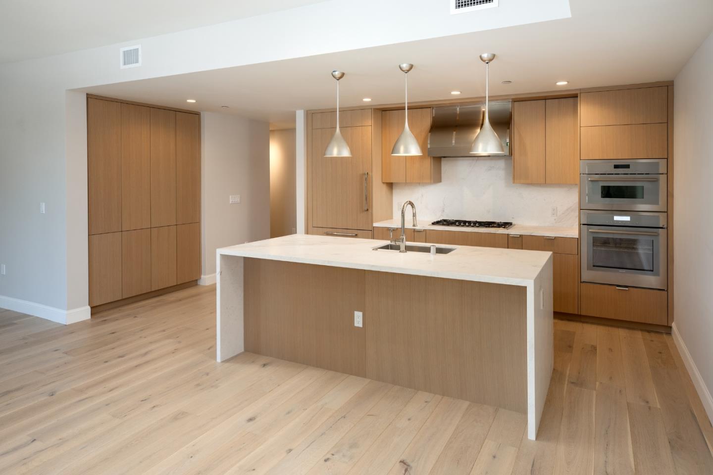 Photo #4: ML82045188 Listing: Photo #4