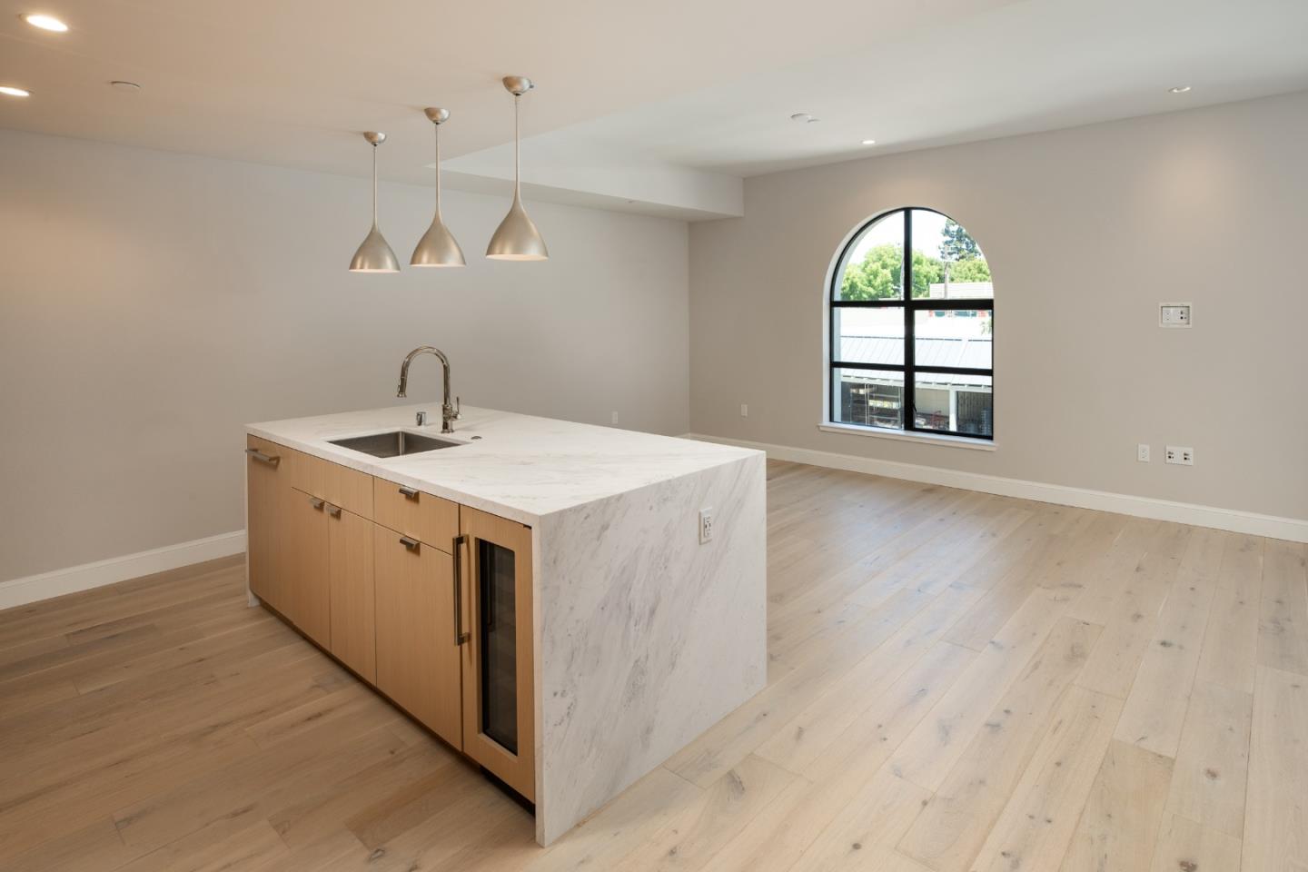 Photo #6: ML82045188 Listing: Photo #6