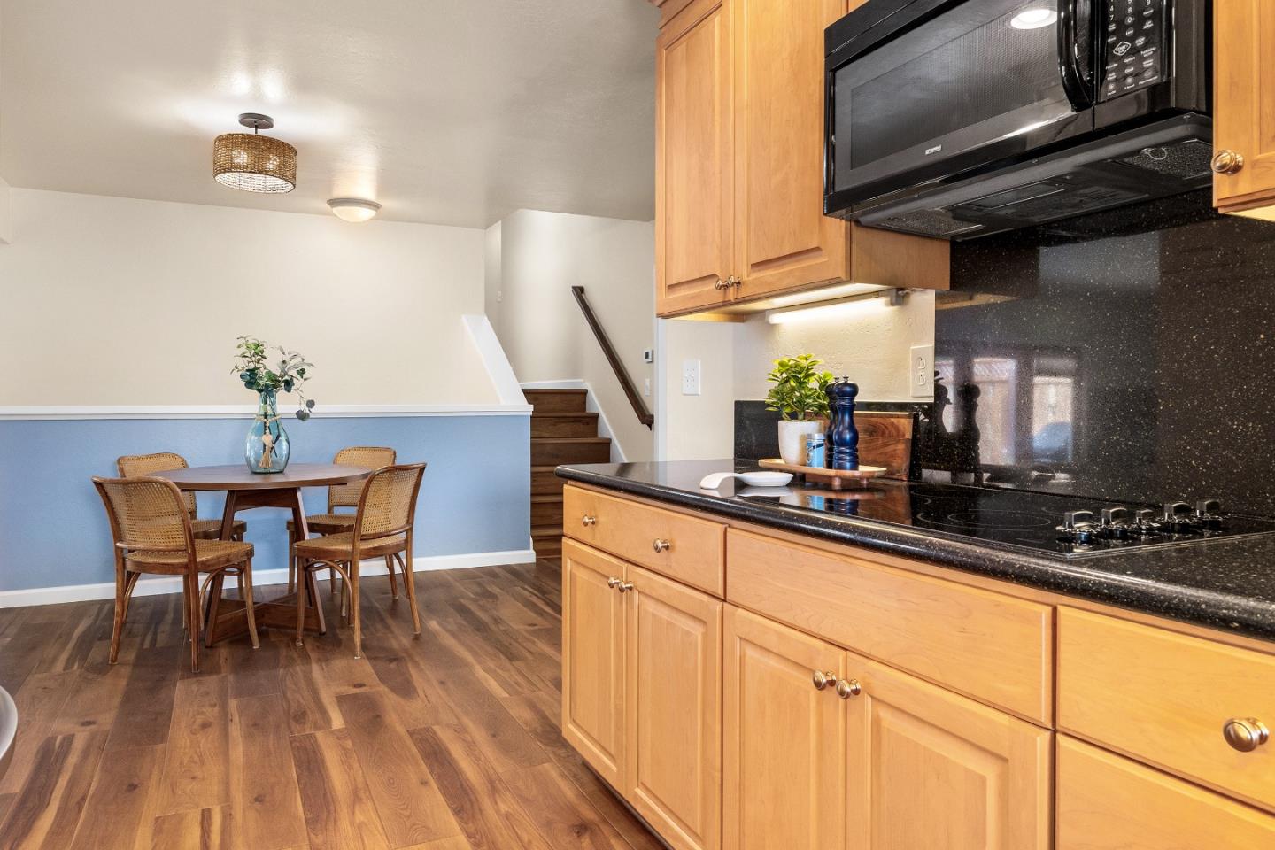 200 Magellan Street, Capitola, CA, 95010