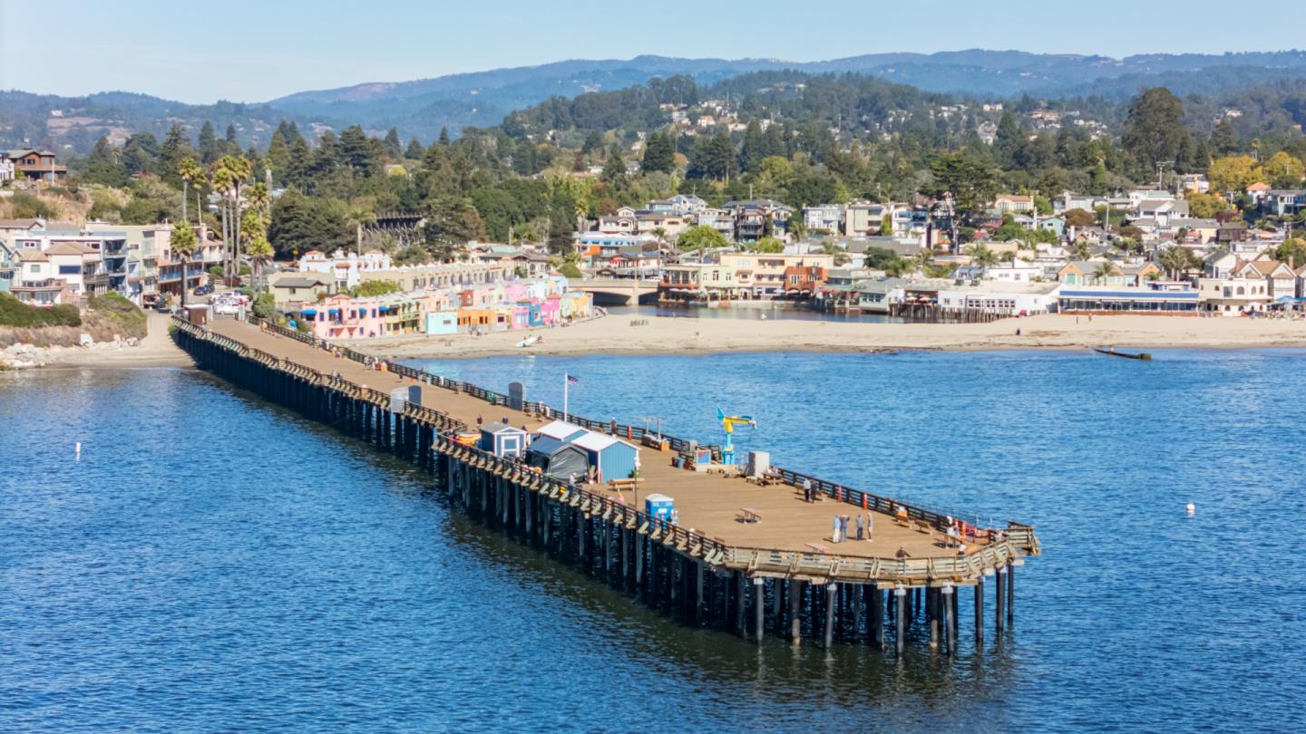 200 Magellan Street, Capitola, CA, 95010