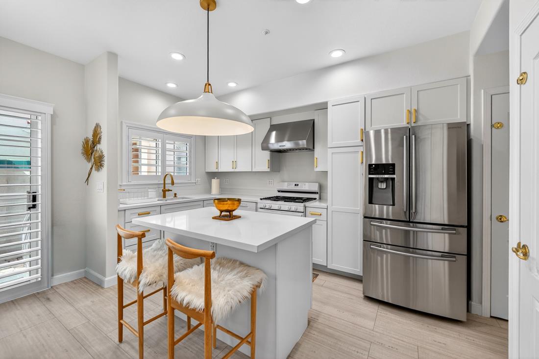 Photo #10: ML82045237 Listing: Photo #10