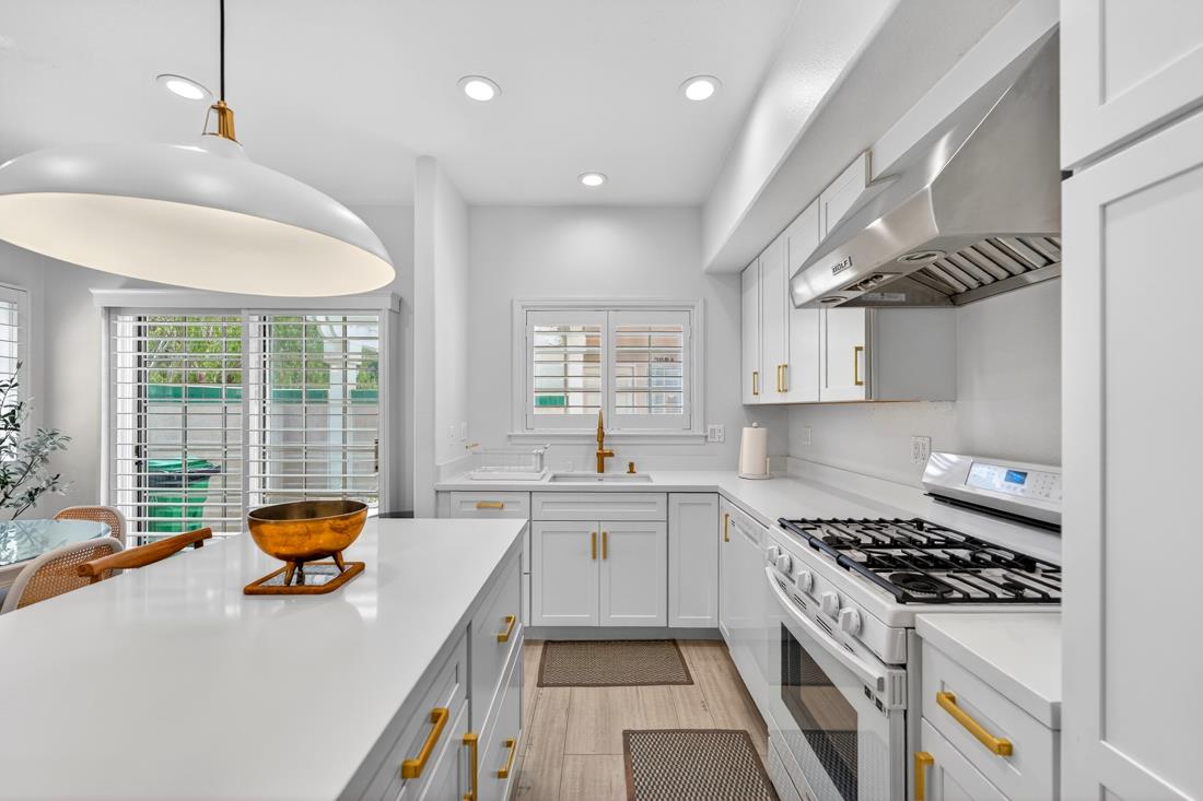 Photo #12: ML82045237 Listing: Photo #12