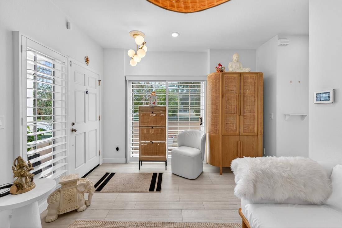 Photo #5: ML82045237 Listing: Photo #5
