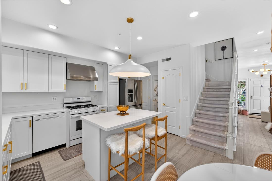 Photo #9: ML82045237 Listing: Photo #9