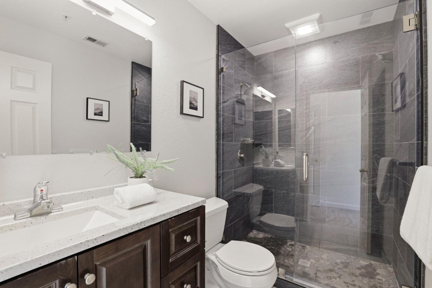 Photo #25: ML82045240 Listing: Photo #25