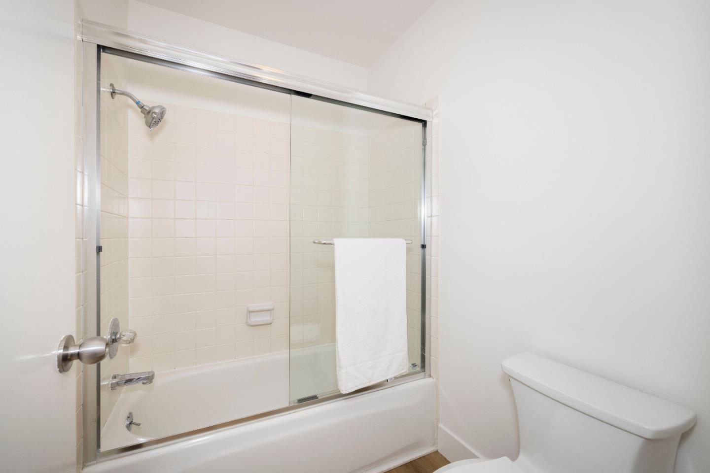 Photo #25: ML82045241 Listing: Photo #25