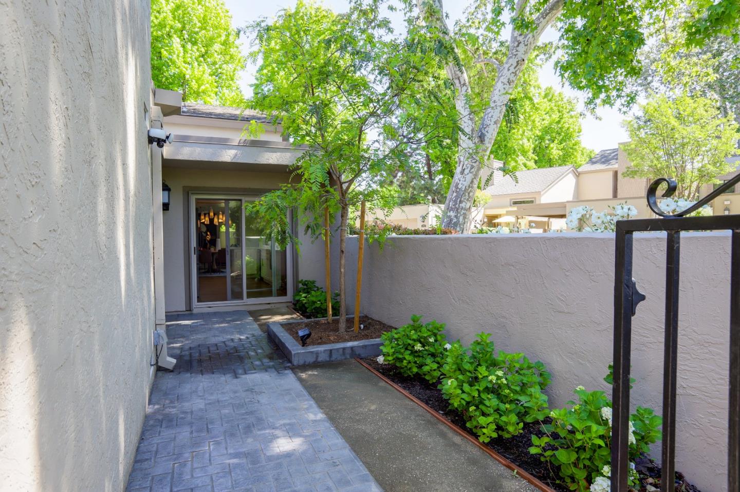 Photo #4: ML82045251 Listing: Photo #4