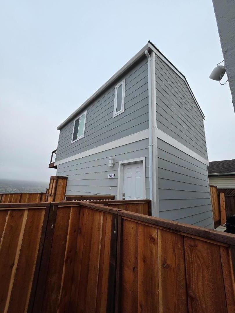 Front Image Thumbnail for ML82045254